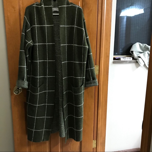 Cyrus Sweaters - Long Green Grid Cardigan